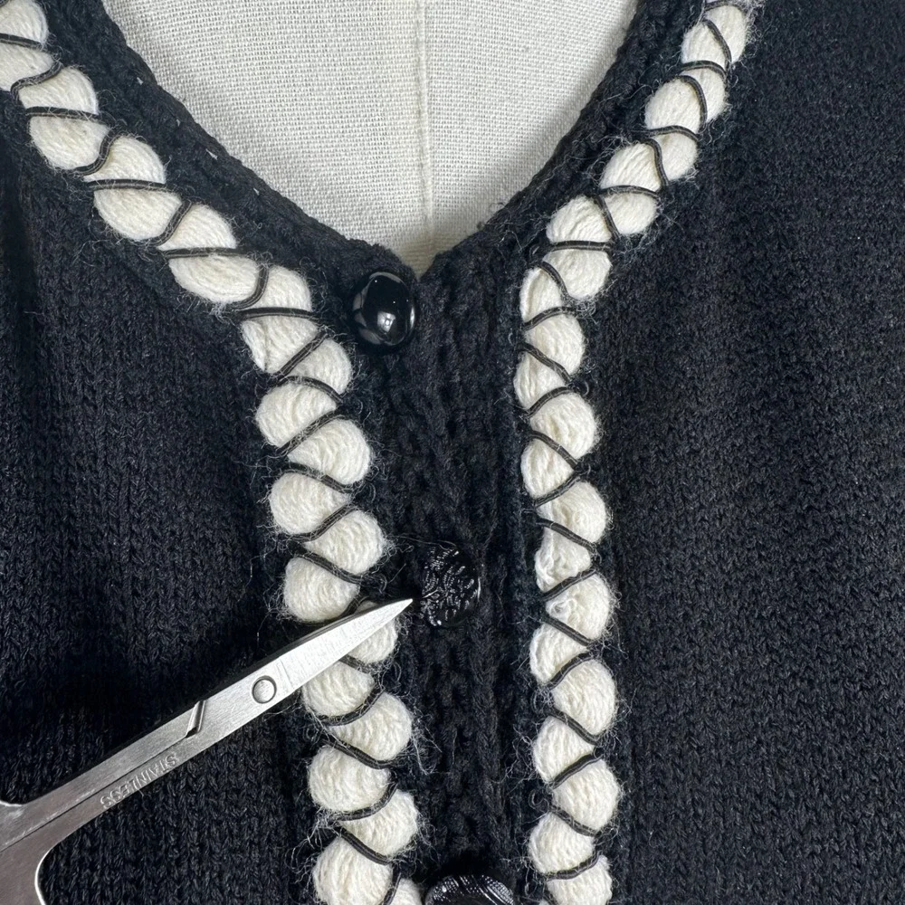 Vintage Elario Cardigan Womens S Black Braided Trim Knit Button Down USA READ